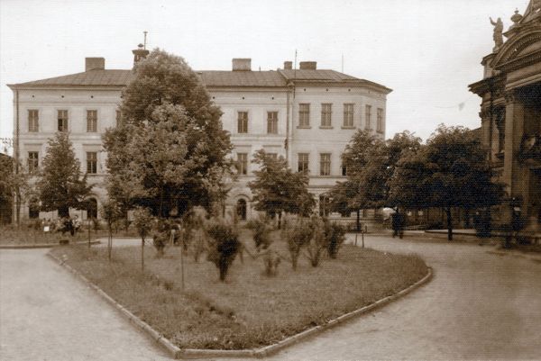 Dawna Szkoła Powszechna w Wadowicach